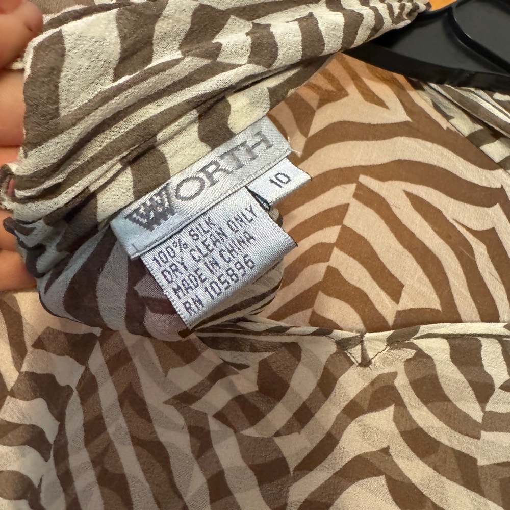 100% silk Zebra Print Long Sleeve turtleneck (see through vintage) - Picture 3 of 3